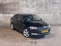 Skoda rapid 1.2 tsi greentech elegance businessline 105pk 2013 (origineel-nl + 1e eigenaar), 86-zsb-4 - afbeelding 39 van  40