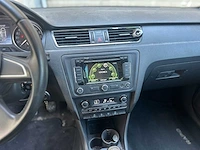 Skoda rapid 1.2 tsi greentech elegance businessline 105pk 2013 (origineel-nl + 1e eigenaar), 86-zsb-4 - afbeelding 20 van  41