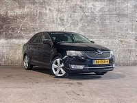 Skoda rapid 1.2 tsi greentech elegance businessline 105pk 2013 (origineel-nl + 1e eigenaar), 86-zsb-4 - afbeelding 40 van  41