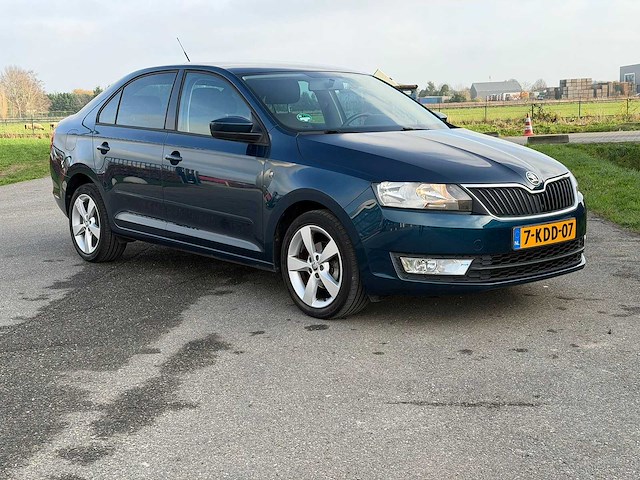 Skoda rapid 1.4 tsi grt elegance 2015 | 6-zpn-84 iaw - afbeelding 19 van  22