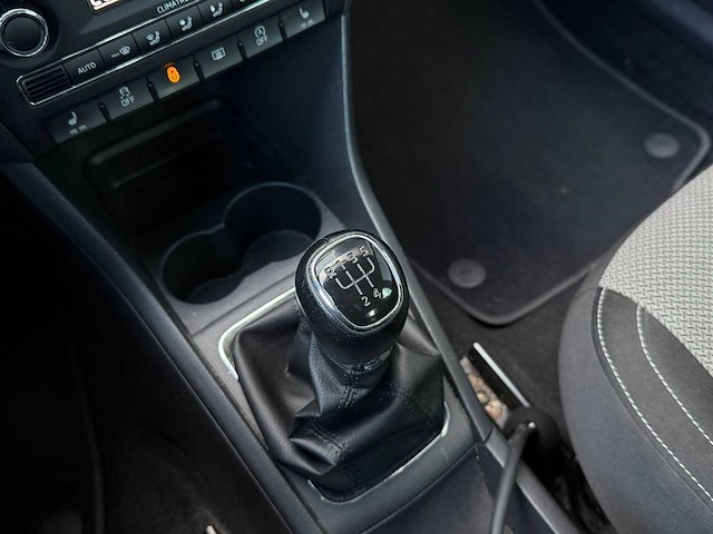 Skoda rapid 1.4 tsi grt elegance 2015 | 6-zpn-84 iaw - afbeelding 22 van  22