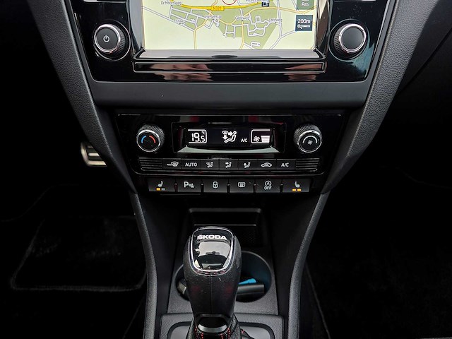 Skoda rapid spaceback 1.0 tsi monte carlo edition, n-892-rs - afbeelding 9 van  43