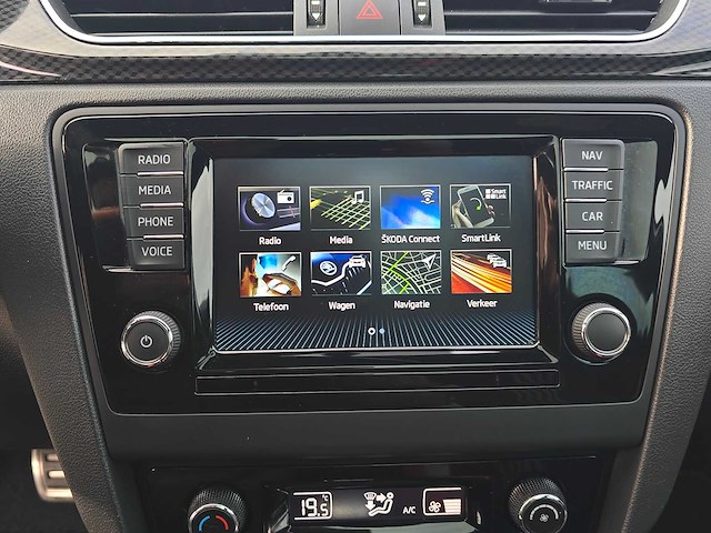 Skoda rapid spaceback 1.0 tsi monte carlo edition, n-892-rs - afbeelding 35 van  43