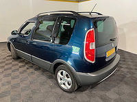 Skoda roomster 1.2 tsi ambition, 36-sxx-5 - afbeelding 11 van  18