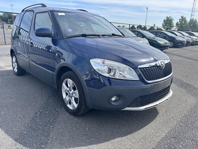 Skoda roomster 1.2 tsi ambition dsg 105 at,2015 - afbeelding 23 van  38
