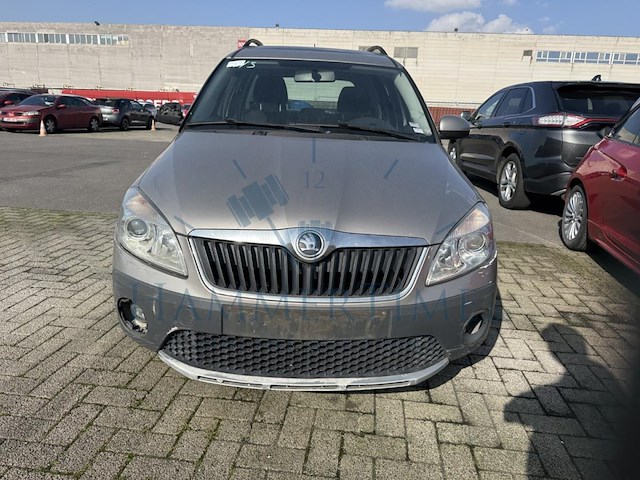Skoda roomster 1.6 cr tdi ambition dpf, 2014 - afbeelding 12 van  34
