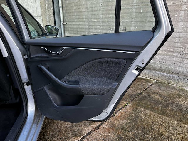 Skoda scala 1.5 tsi business edtion. 150pk 2019 (origineel-nl), g-316-nz - afbeelding 32 van  38