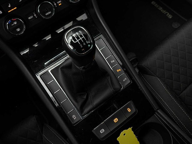 Skoda superb 1.4 tsi act styl bns 2016 | kf-387-r iaw - afbeelding 27 van  32