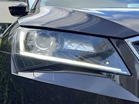 Škoda superb 2.0 tdi style business | hr-418-r - afbeelding 28 van  48