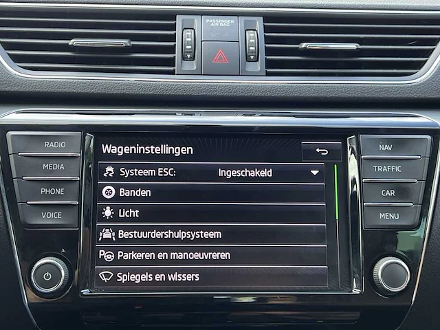 Škoda superb 2.0 tdi style business | hr-418-r - afbeelding 30 van  48