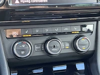 Škoda superb 2.0 tdi style business | hr-418-r - afbeelding 40 van  48