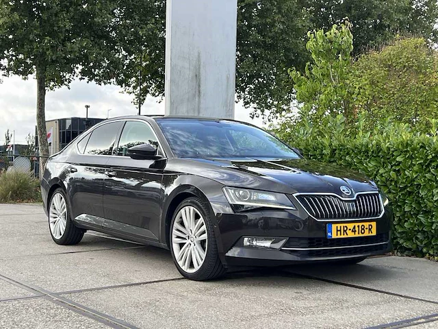 Škoda superb 2.0 tdi style business | hr-418-r - afbeelding 5 van  48
