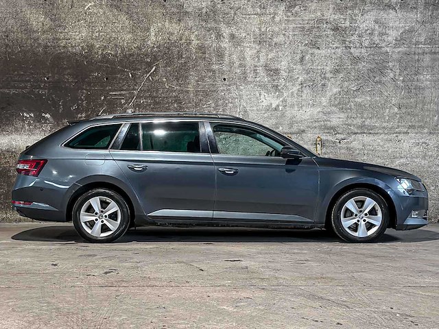 Skoda superb 3t accjsax01 180pk 2016 - afbeelding 40 van  40