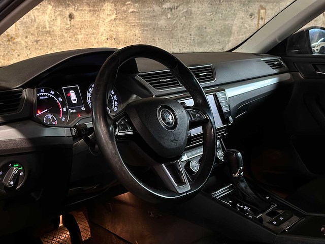 Skoda superb 3t accjsax01 180pk 2016 - afbeelding 8 van  40