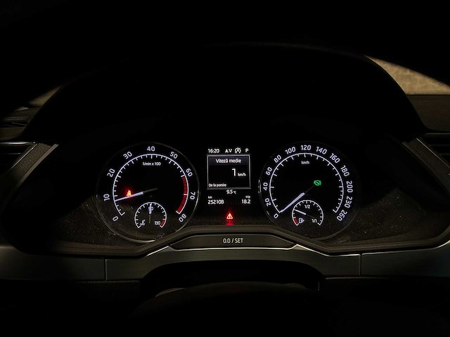 Skoda superb 3t accjsax01 180pk 2016 - afbeelding 18 van  40