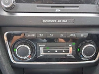 Škoda superb combi 1.4 tsi comfort business line | 69-ljn-9 - afbeelding 18 van  45