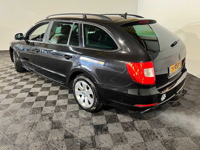 Skoda superb combi 1.6 tdi grl. amb.bns, 24-rsz-5 - afbeelding 7 van  11