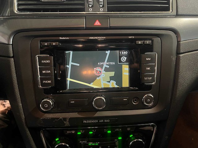 Skoda superb combi 1.6 tdi grl.comf.bns, 73-tjl-5 - afbeelding 7 van  19