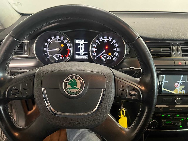 Skoda superb combi 1.6 tdi grl.comf.bns, 73-tjl-5 - afbeelding 14 van  19