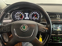 Skoda superb combi 1.6 tdi grl.comf.bns, 73-tjl-5 - afbeelding 14 van  19