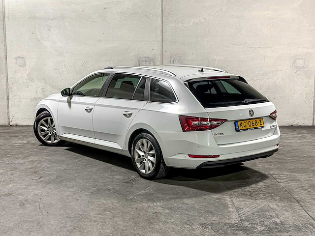 Skoda superb combi 1.6 tdi style business 120pk 2016 (origineel-nl), kg-068-z - afbeelding 30 van  44