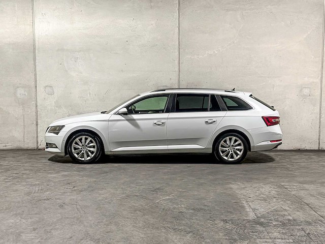 Skoda superb combi 1.6 tdi style business 120pk 2016 (origineel-nl), kg-068-z - afbeelding 31 van  44