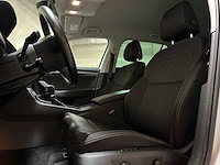 Skoda superb combi 1.6 tdi style business 120pk 2016 (origineel-nl), kg-068-z - afbeelding 14 van  44