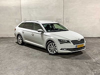 Skoda superb combi 1.6 tdi style business 120pk 2016 (origineel-nl), kg-068-z - afbeelding 25 van  44