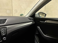 Skoda superb combi 1.6 tdi style business 120pk 2016 (origineel-nl), kg-068-z - afbeelding 29 van  51