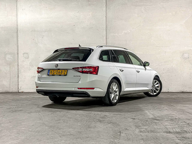 Skoda superb combi 1.6 tdi style business 120pk 2016 (origineel-nl), kg-068-z - afbeelding 51 van  51