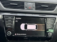Škoda superb combi 1.6 tdi style business | nv-025-z - afbeelding 23 van  36