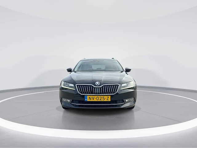 Škoda superb combi 1.6 tdi style business | nv-025-z - afbeelding 27 van  36