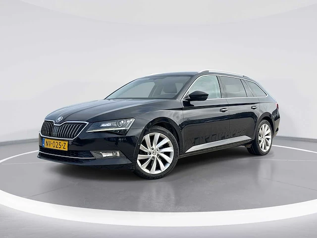 Škoda superb combi 1.6 tdi style business | nv-025-z - afbeelding 21 van  36