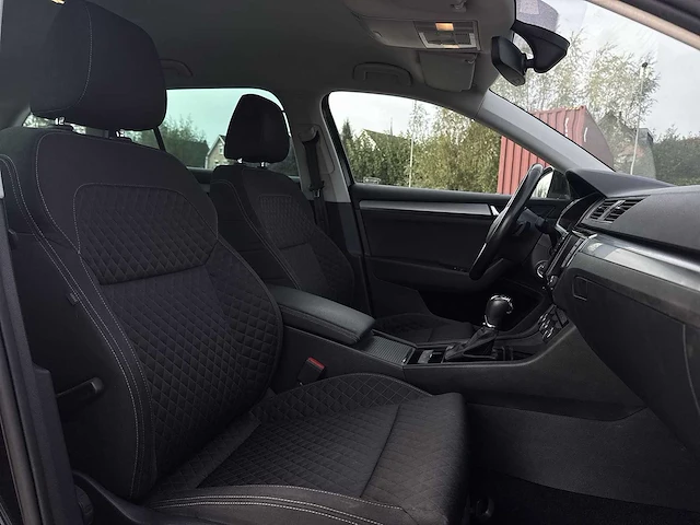 Škoda superb combi 1.6 tdi style business | nv-025-z - afbeelding 4 van  36