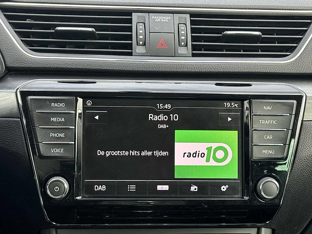Škoda superb combi 1.6 tdi style business | nv-025-z - afbeelding 11 van  36