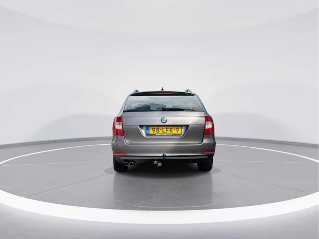 Skoda superb combi 1.8 tsi | 98-lfk-9 i - afbeelding 3 van  33