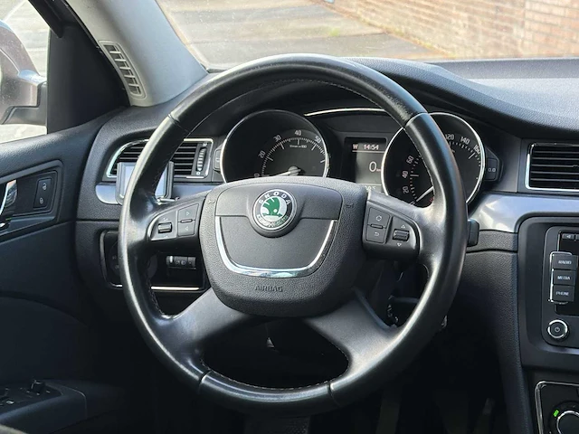 Skoda superb combi 1.8 tsi | 98-lfk-9 i - afbeelding 6 van  33