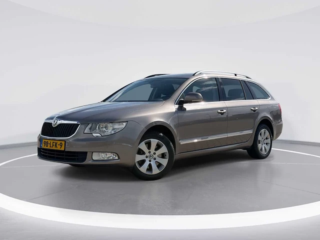 Skoda superb combi 1.8 tsi | 98-lfk-9 i - afbeelding 1 van  33