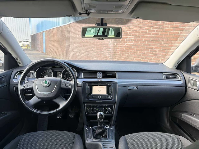 Skoda superb combi 1.8 tsi | 98-lfk-9 i - afbeelding 22 van  33
