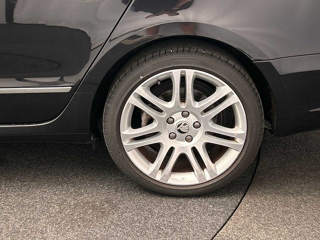 Skoda superb combi 1.8 tsi active business line 2011 | zr-980-z - afbeelding 5 van  45