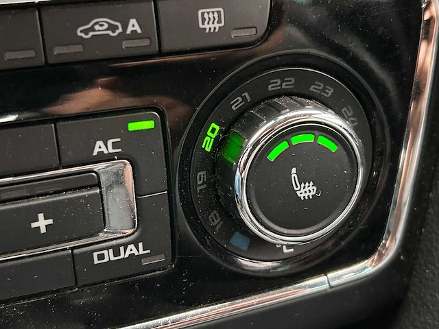 Skoda superb combi 1.8 tsi active business line 2011 | zr-980-z - afbeelding 7 van  45