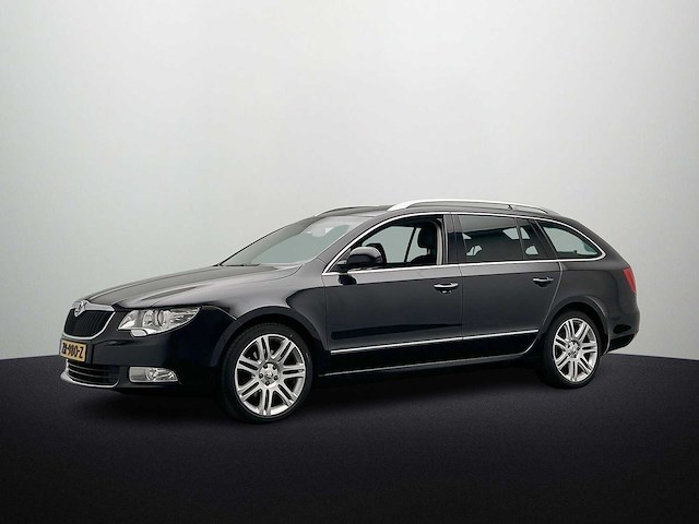 Skoda superb combi 1.8 tsi active business line 2011 | zr-980-z - afbeelding 40 van  45