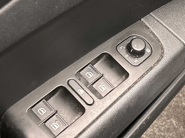Skoda superb combi 1.8 tsi active business line 2011 | zr-980-z - afbeelding 9 van  40