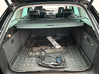 Skoda superb combi 1.8 tsi active business line 2011 | zr-980-z - afbeelding 19 van  40