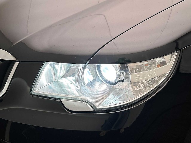 Skoda superb combi 1.8 tsi active business line 2011 | zr-980-z - afbeelding 25 van  40