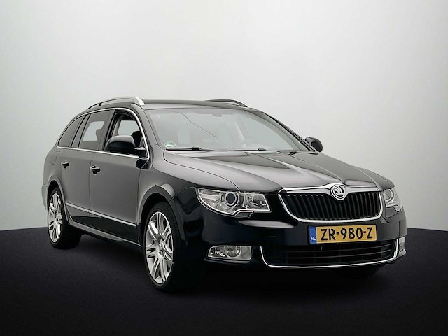 Skoda superb combi 1.8 tsi active business line 2011 | zr-980-z - afbeelding 2 van  40