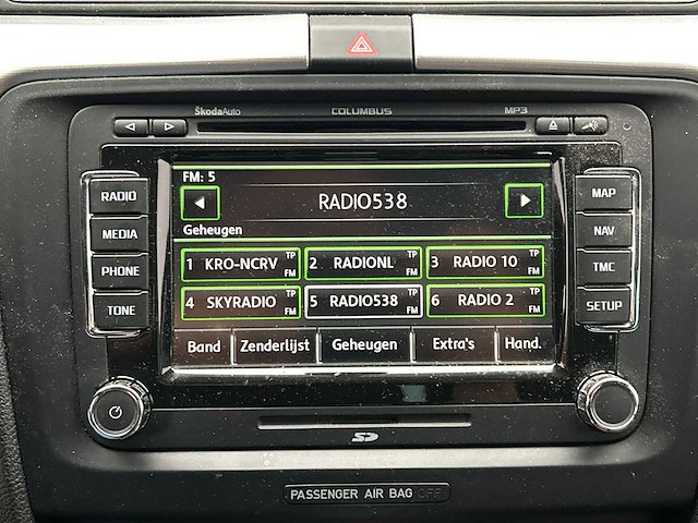 Skoda superb combi 1.8 tsi active business line 2011 | zr-980-z - afbeelding 34 van  40