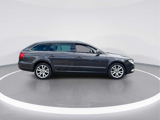 Skoda superb combi 1.8 tsi ambition business 2011 | 05-pft-2 - afbeelding 7 van  29