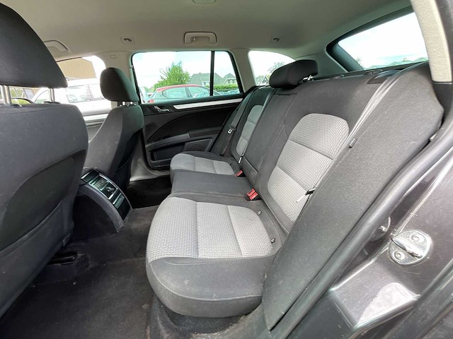 Skoda superb combi 1.8 tsi ambition business 2011 | 05-pft-2 - afbeelding 19 van  29