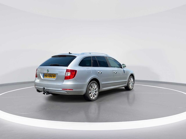 Skoda superb combi business line 1.8 tsi | 48-tbg-6 i - afbeelding 2 van  36